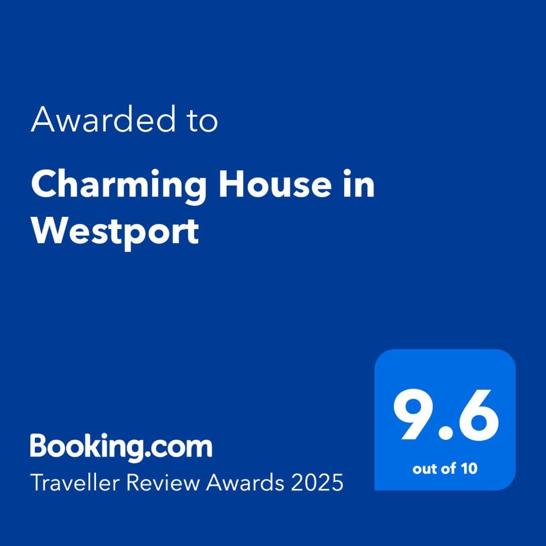 Charming House In Westportヴィラ エクステリア 写真